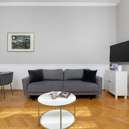 公寓 Cozy For 6 People Near Opera By Renters 克拉科夫
